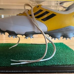 Limited edition throwback adizero golf shoe with original packaging.